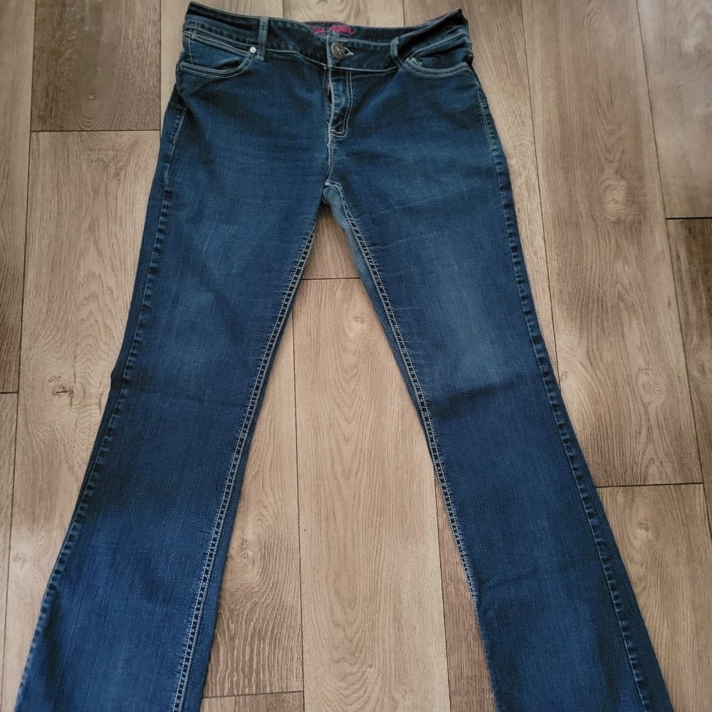 Wrangler boot cut ladies jeans